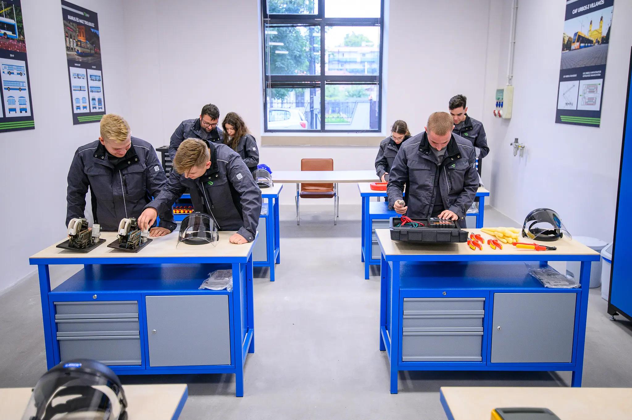 DKV tanműhely, a jövő szakembereiért