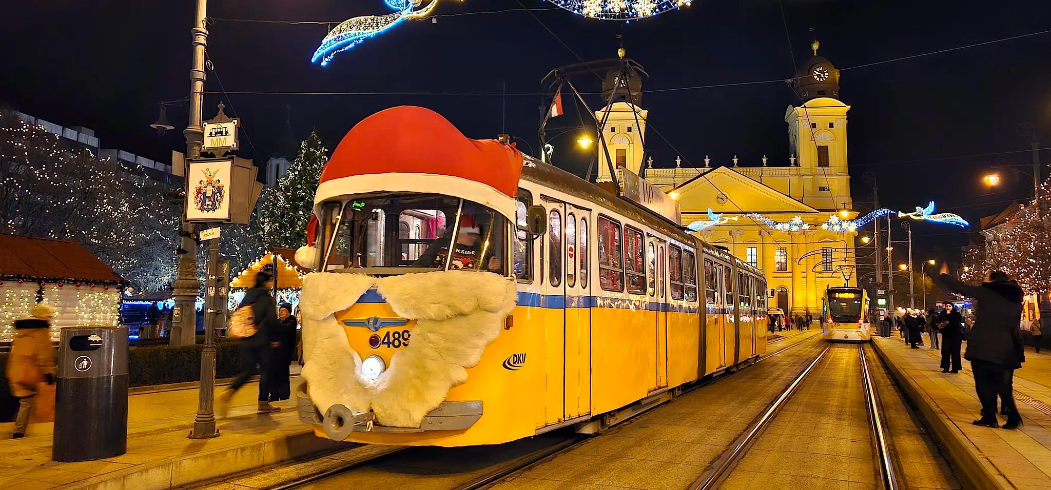 Idén is villamoson érkezik a DKV Mikulása