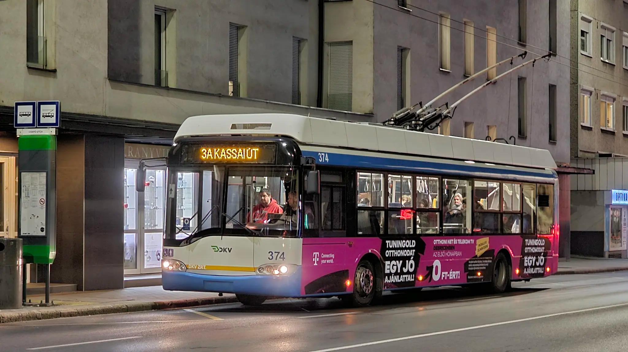 Utazzon díjmentesen a kézilabda meccsre!