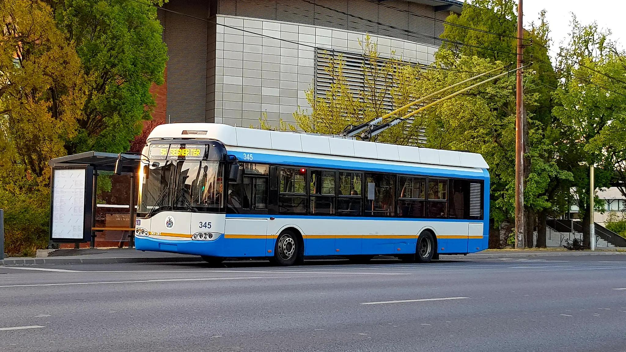 Utazzon díjmentesen a kézilabda meccsre!